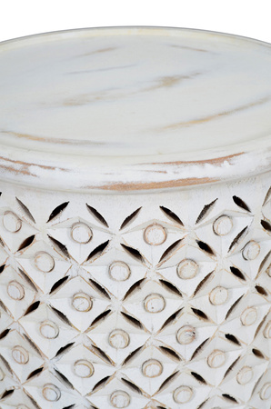 Okrągły ażurowy stolik kawowy biały- Antique White -  Avola